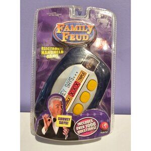 Family Feud Electronic Handheld Travel Game 1000 Questions 2007 Irwin Toy NEW